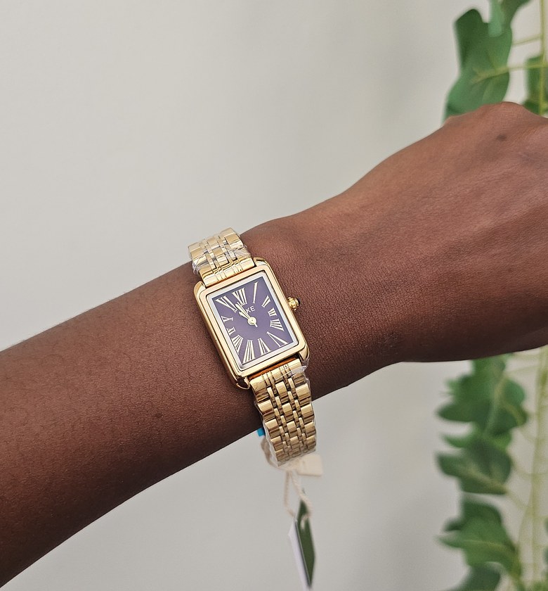 Madina watch image
