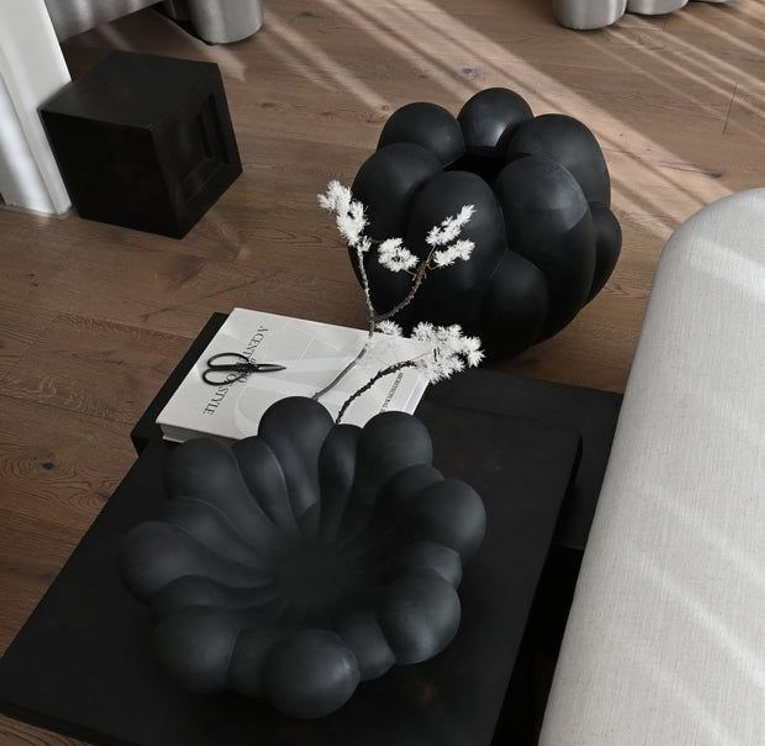 Ceramic Bloom Tray image