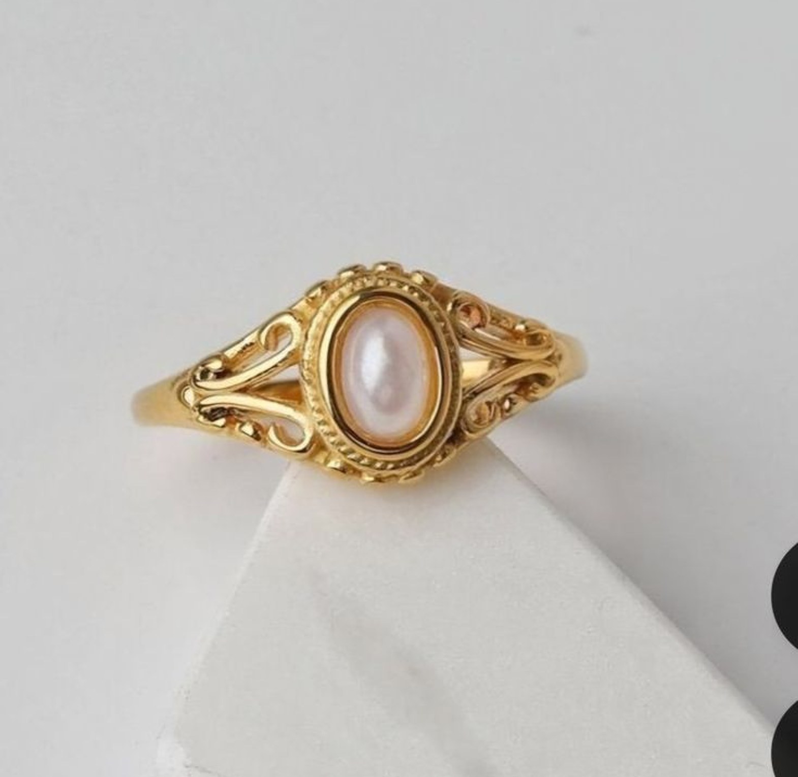 Victorian Pearl image