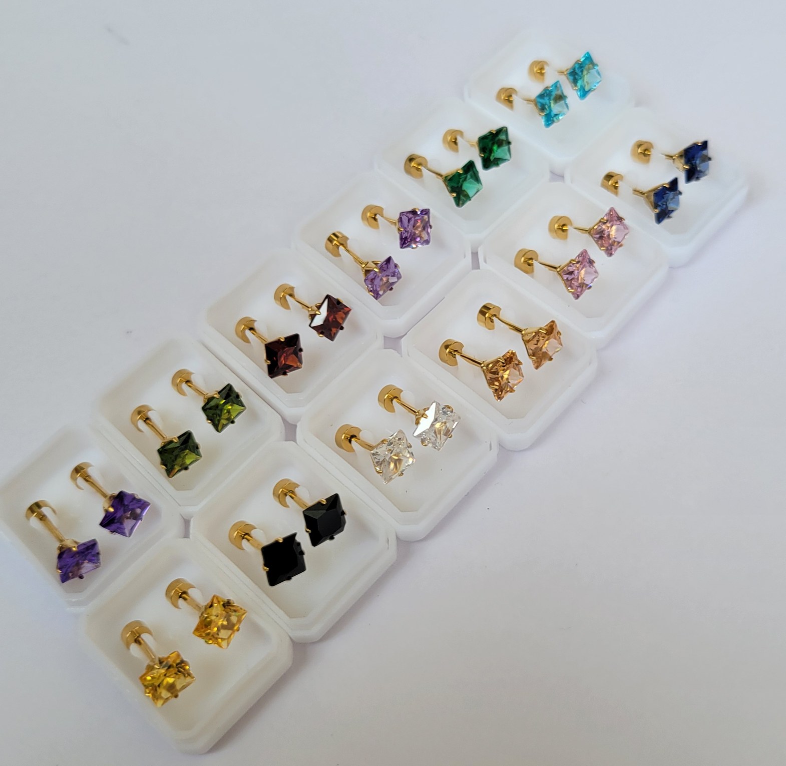 Square screw studs image