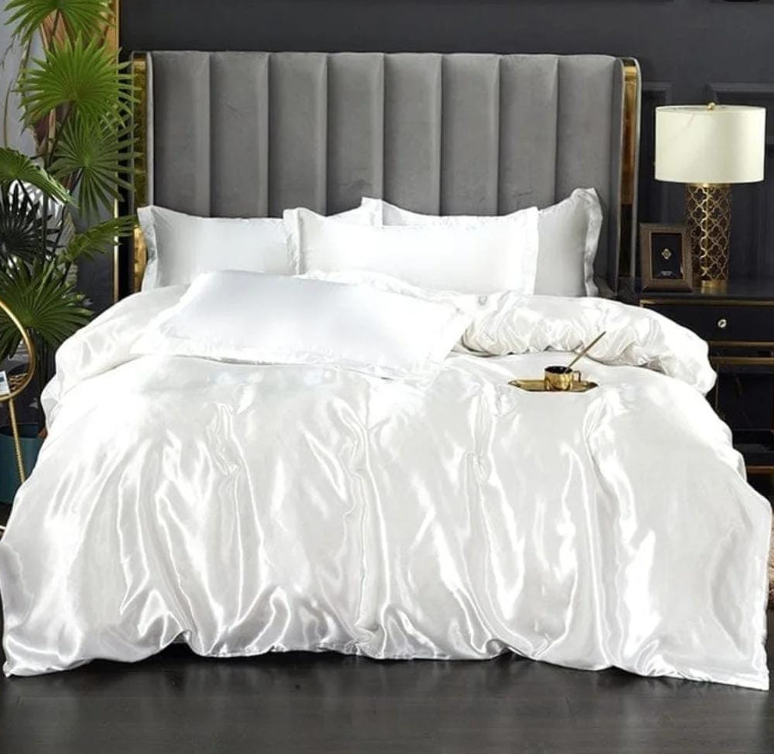 Luxury  Mulberry Silk Duvet cover set image