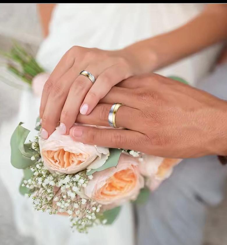 The Duotone Ribbon Commitment Band image