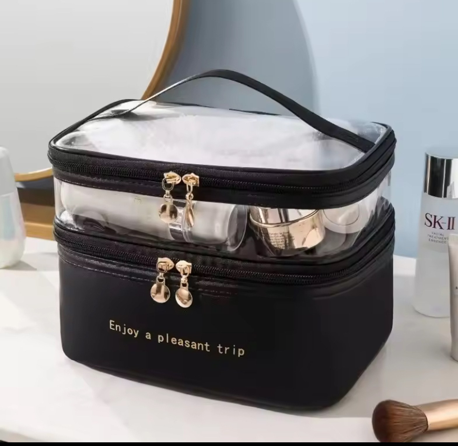 Cosmetic bag  image