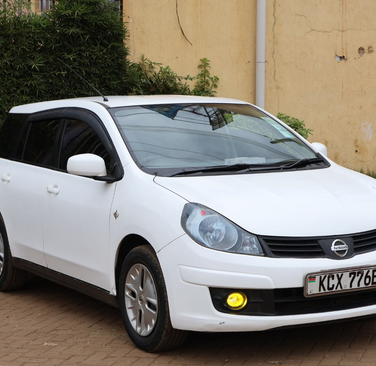  Nissan Advan Expert KCX, YOM  2012 Model, Automatic, Rating 1500cc image