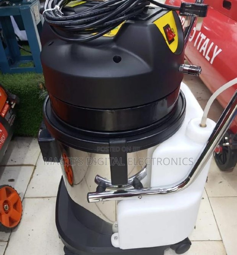 Commercial carpet cleaner 20L image