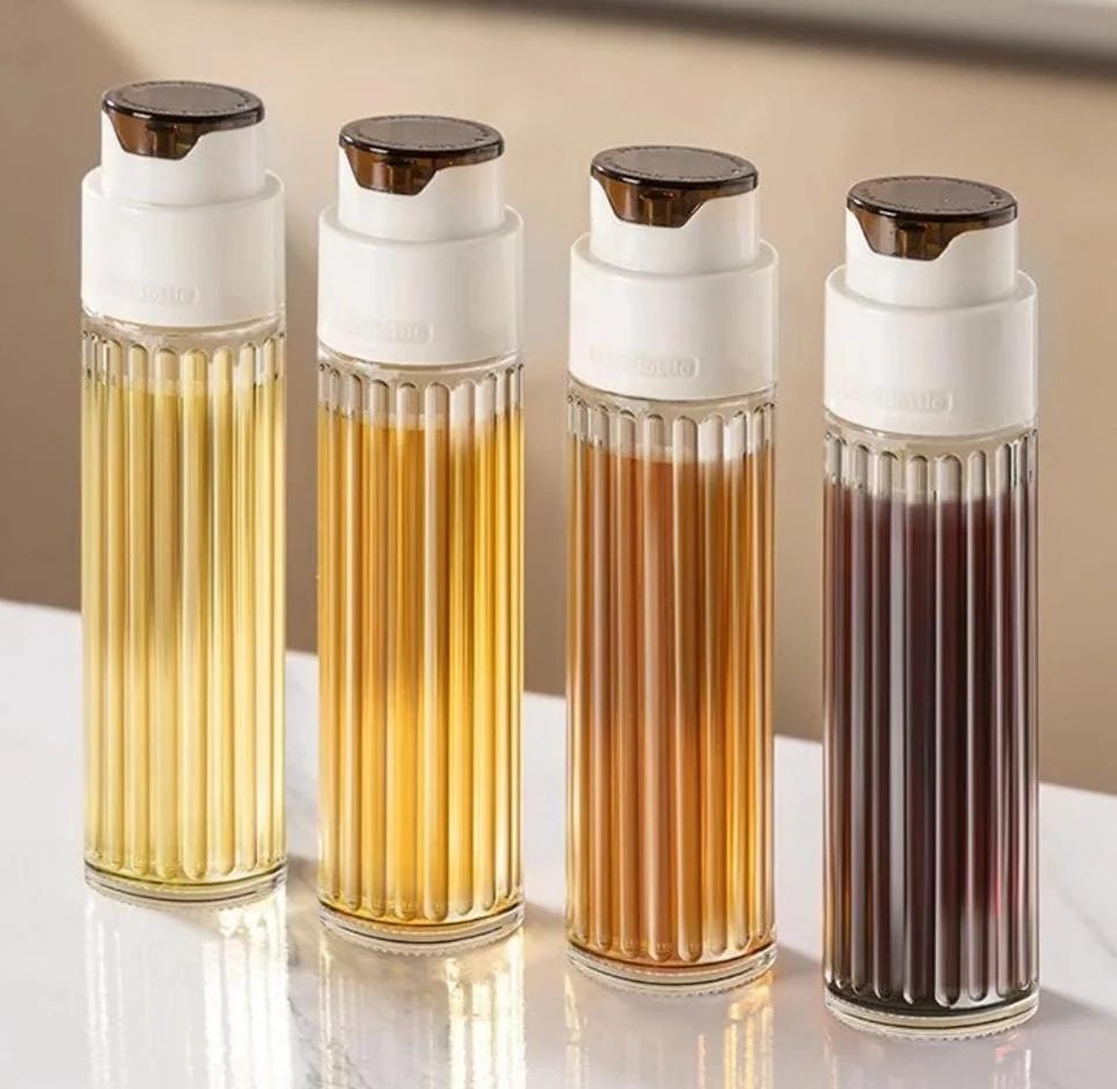 Luxury glass oil jar image