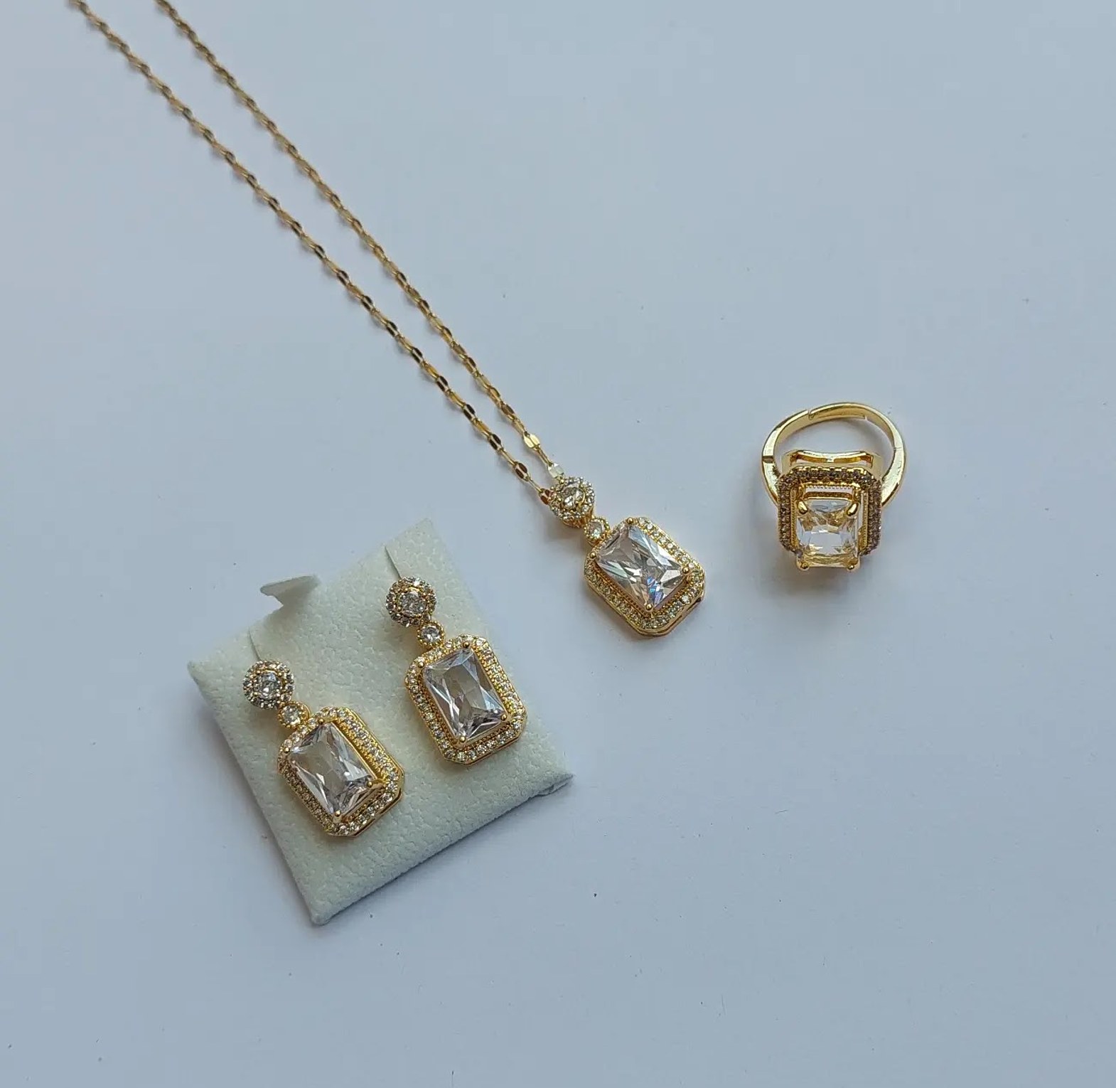 Crystal Jewelry Set image