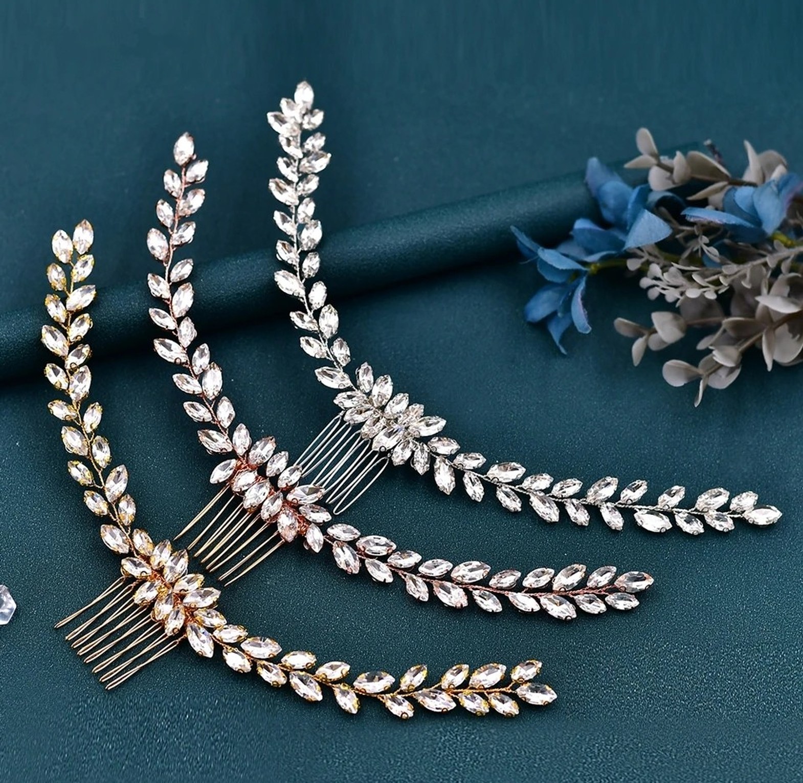 Bridal comb image