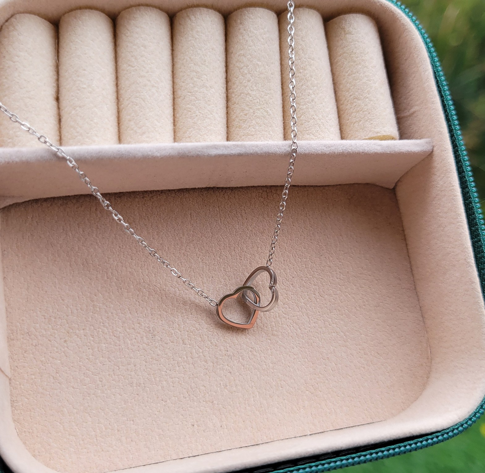 Silver interlocking necklace  image