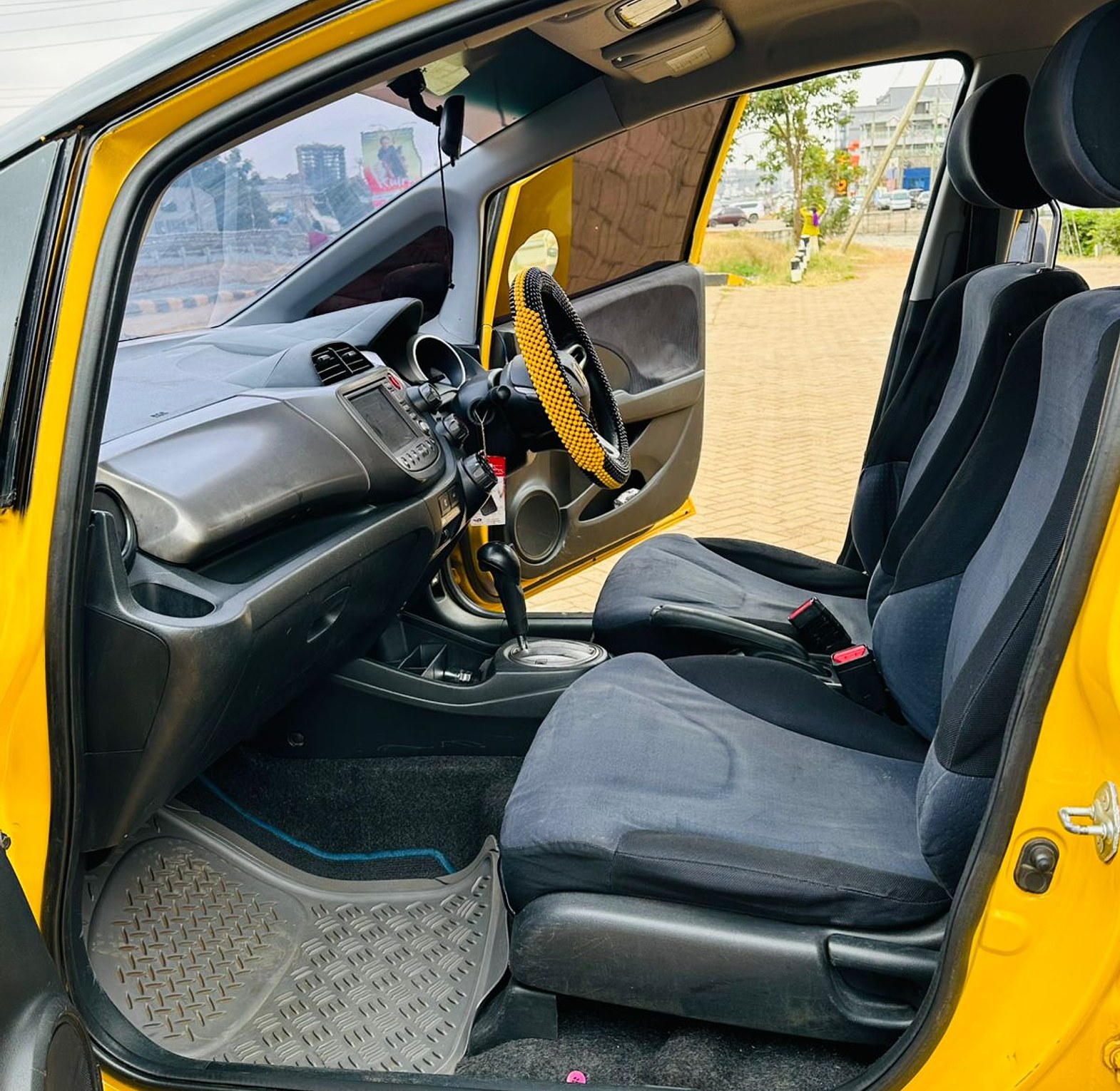 Honda Fit KCN, YOM 2010, Automatic, Rating 1300cc image