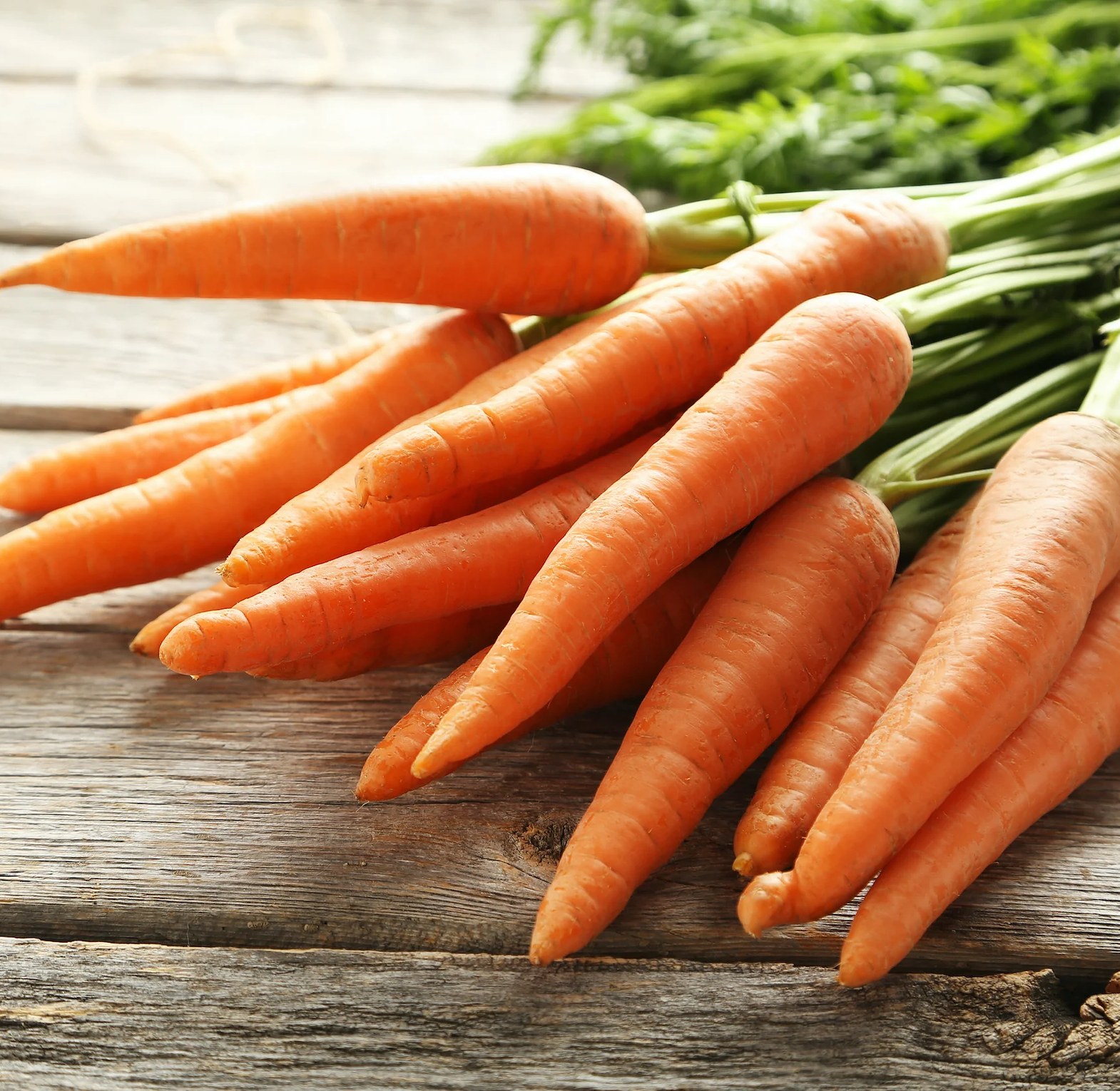 Fresh Carrots – 1kg image