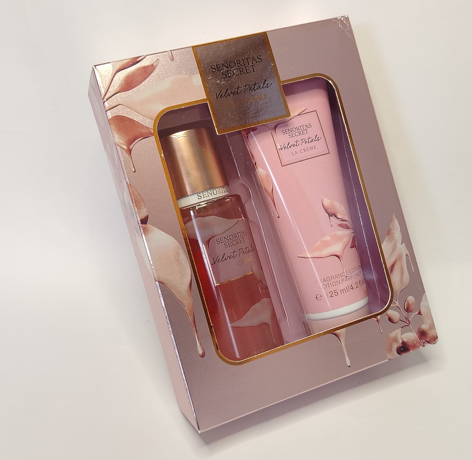 Senoritas Secret Velvet Petals La Creme Perfume Gift Set with 125ml Body Mist & 125ml Perfume Lotion  image