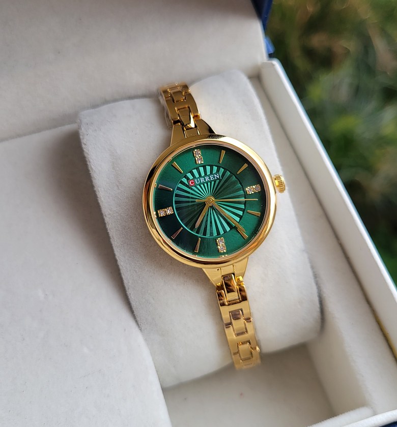 Curren watch image