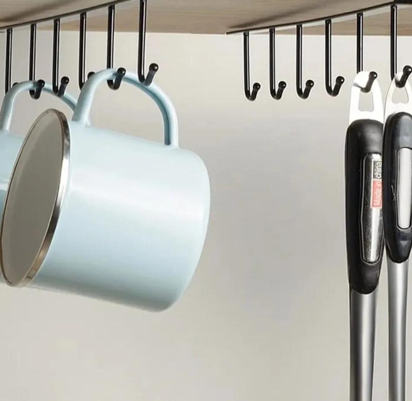 Iron 6-Hook Under Shelf Rack image