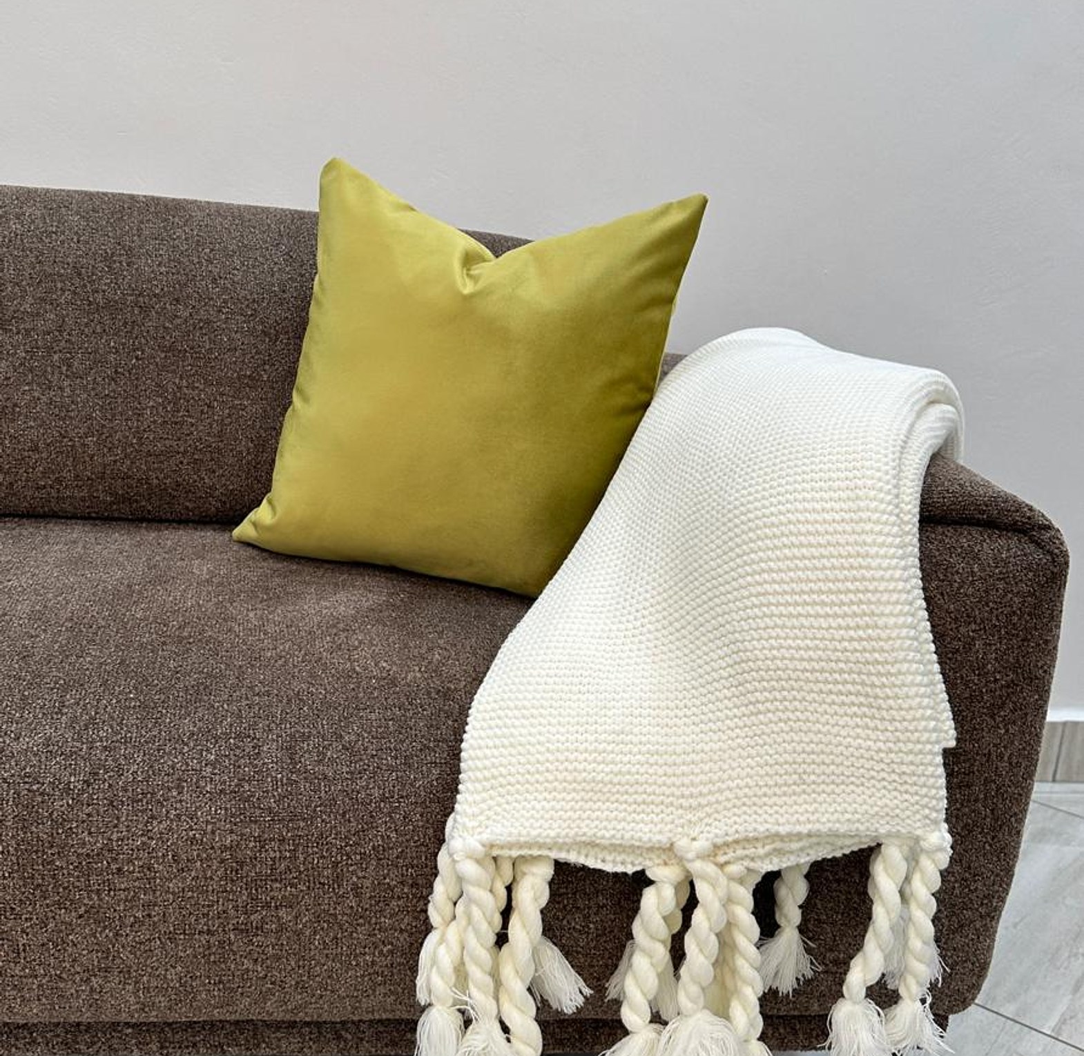 Knitted Throw Blanket with twisted tassles image