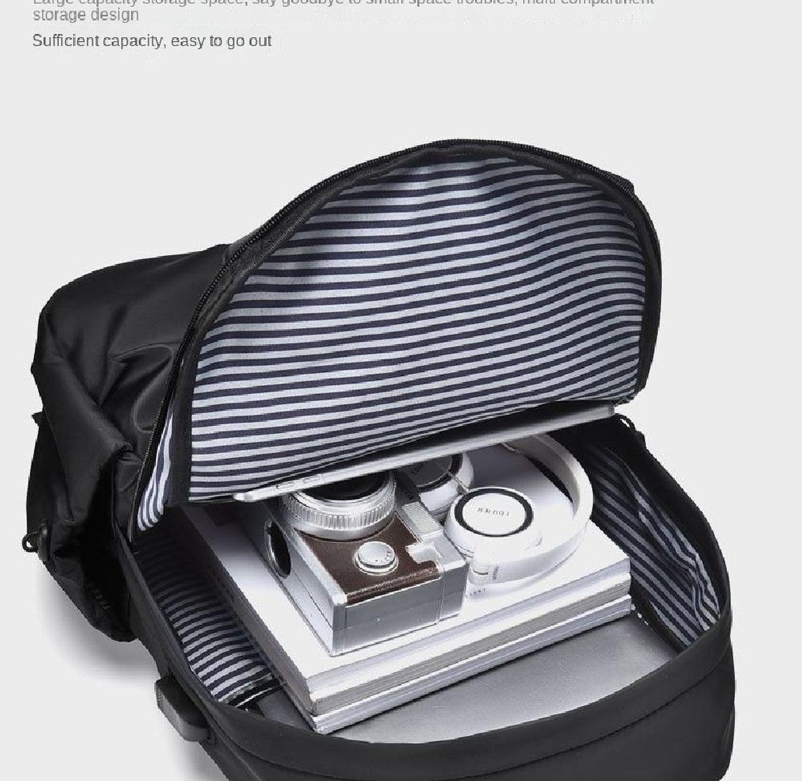 Large Capacity Men's and Women's Backpacks image