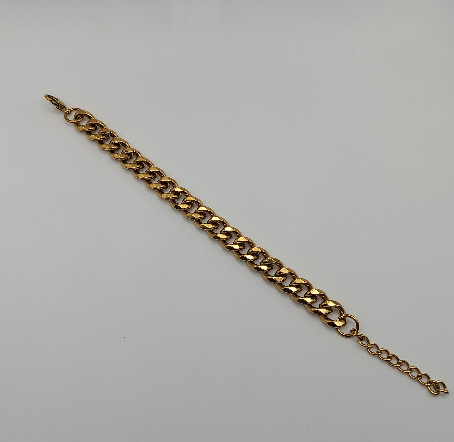Bracelets image