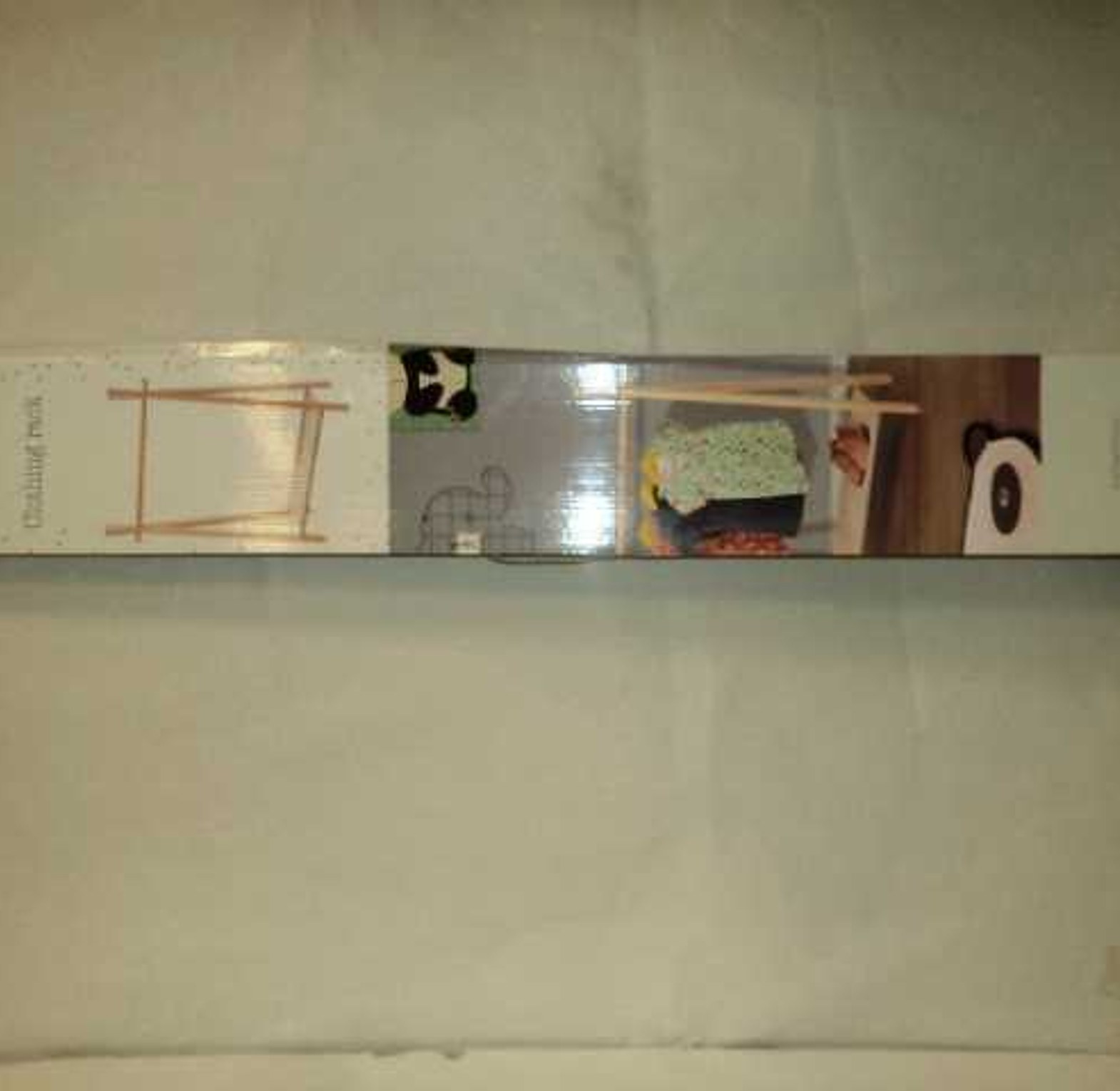 CLOTHES RACK, PINE WOOD ( image