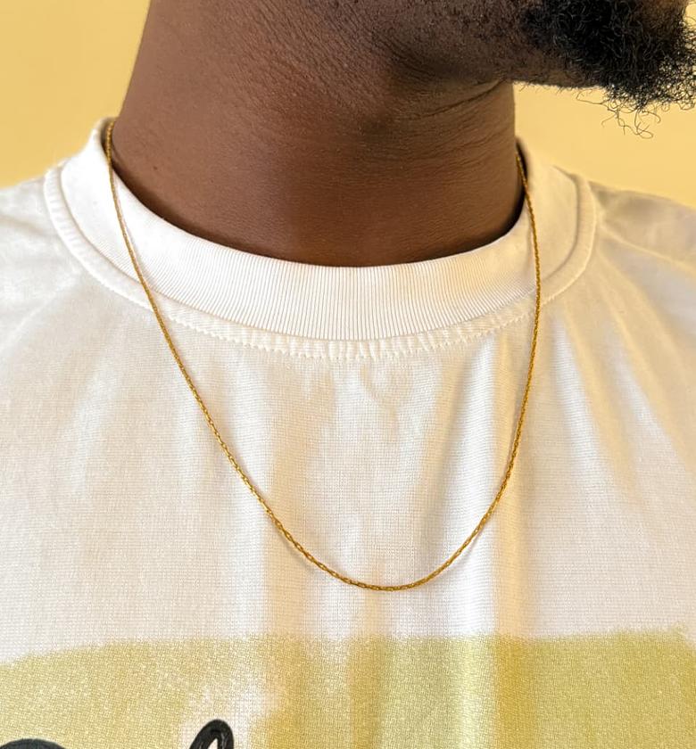 Wire chain necklace image