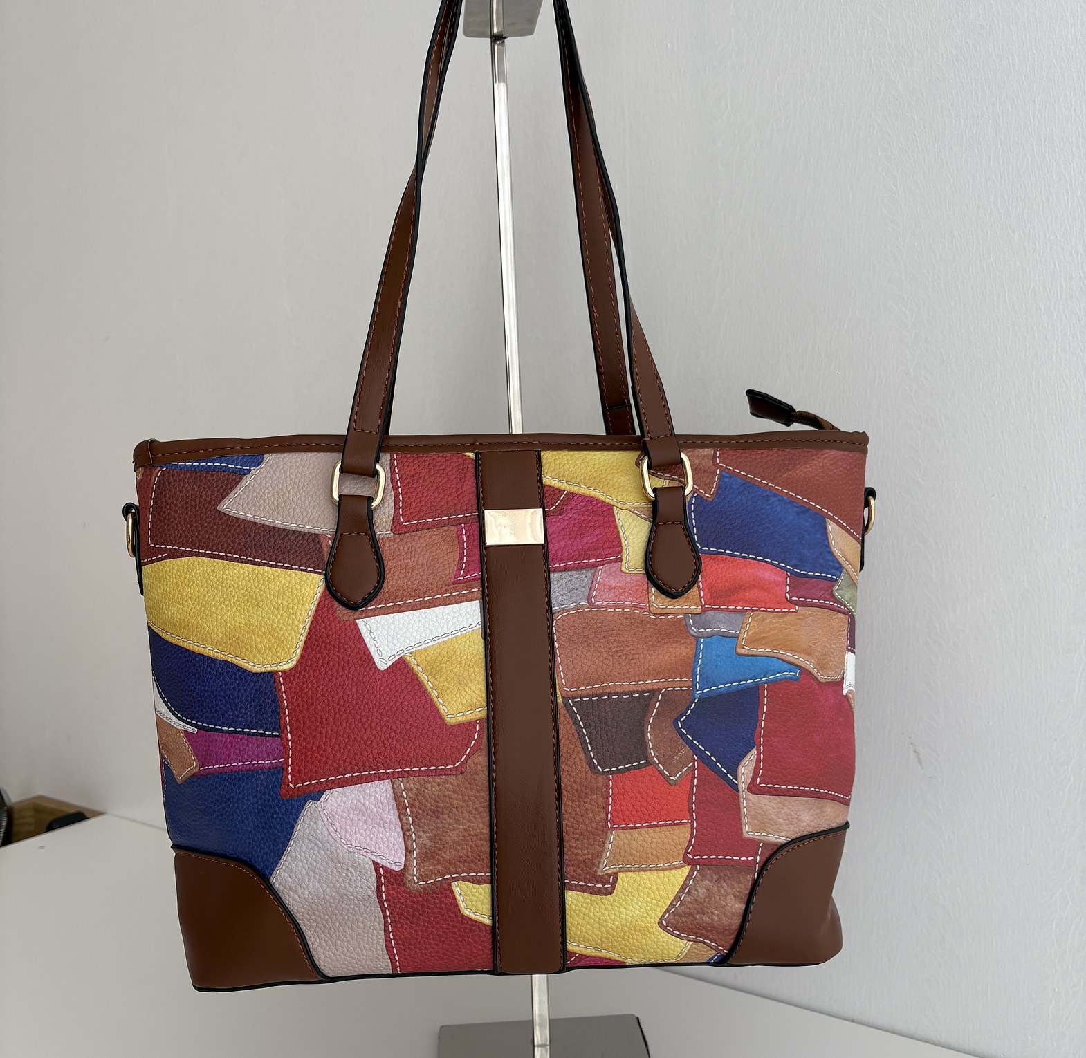 Yelina Tote Bag  image
