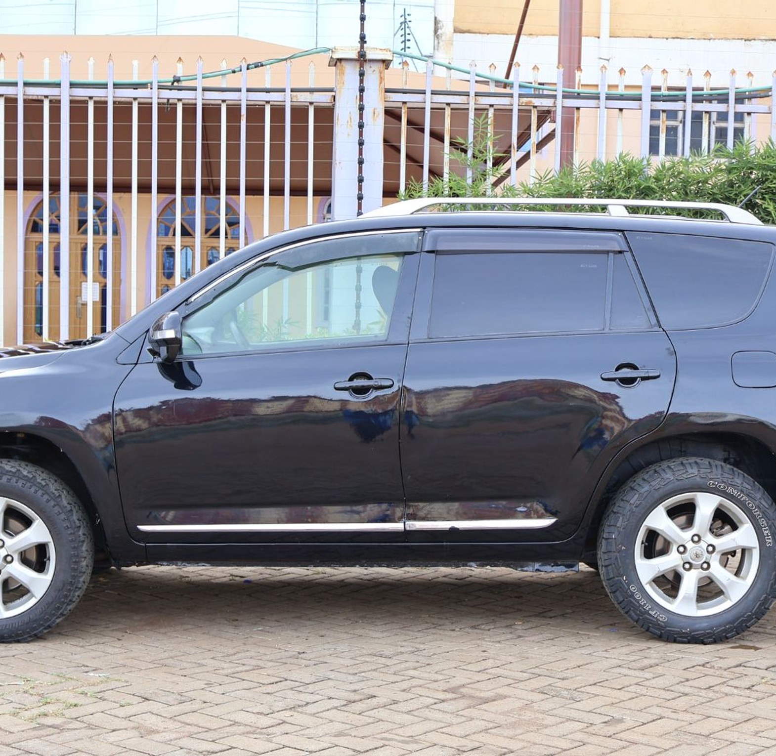 Toyota Vanguard KCT, YOM 2011 Model, Automatic, Rating 2400cc 4 wheel image