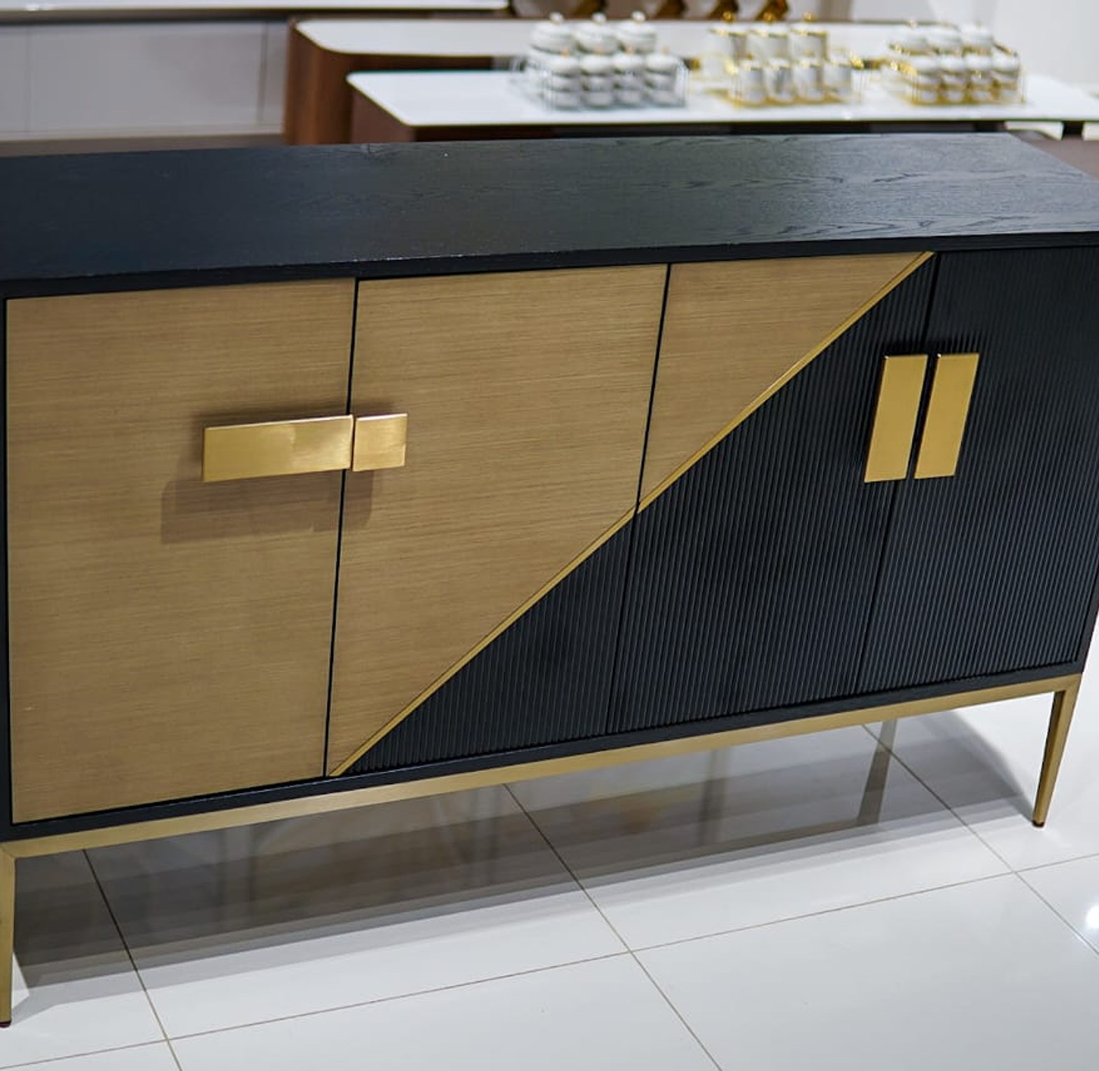 Buffet Table image