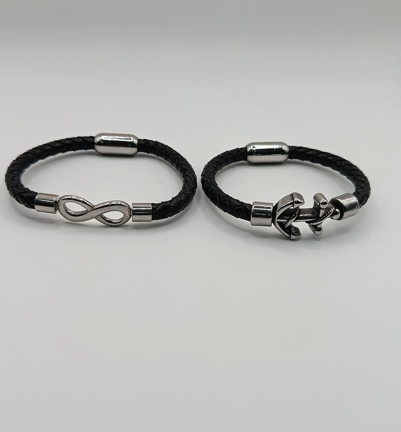 Bracelets image