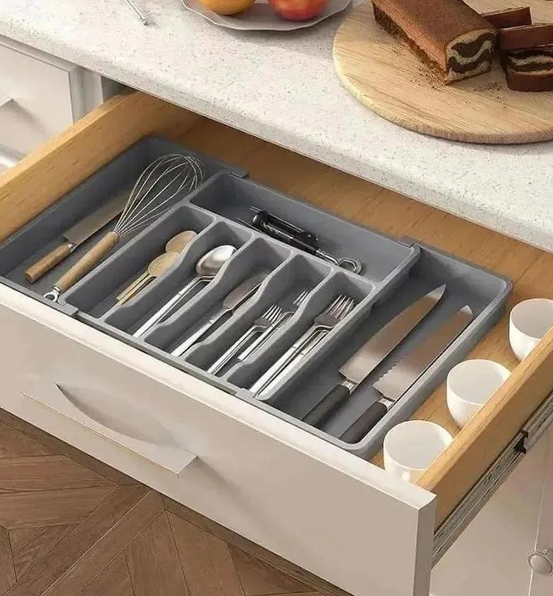 Expandable Cutlery Drawer organizer image