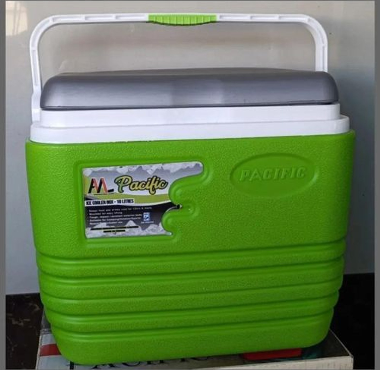 Pacific 25 litres ice cooler box image
