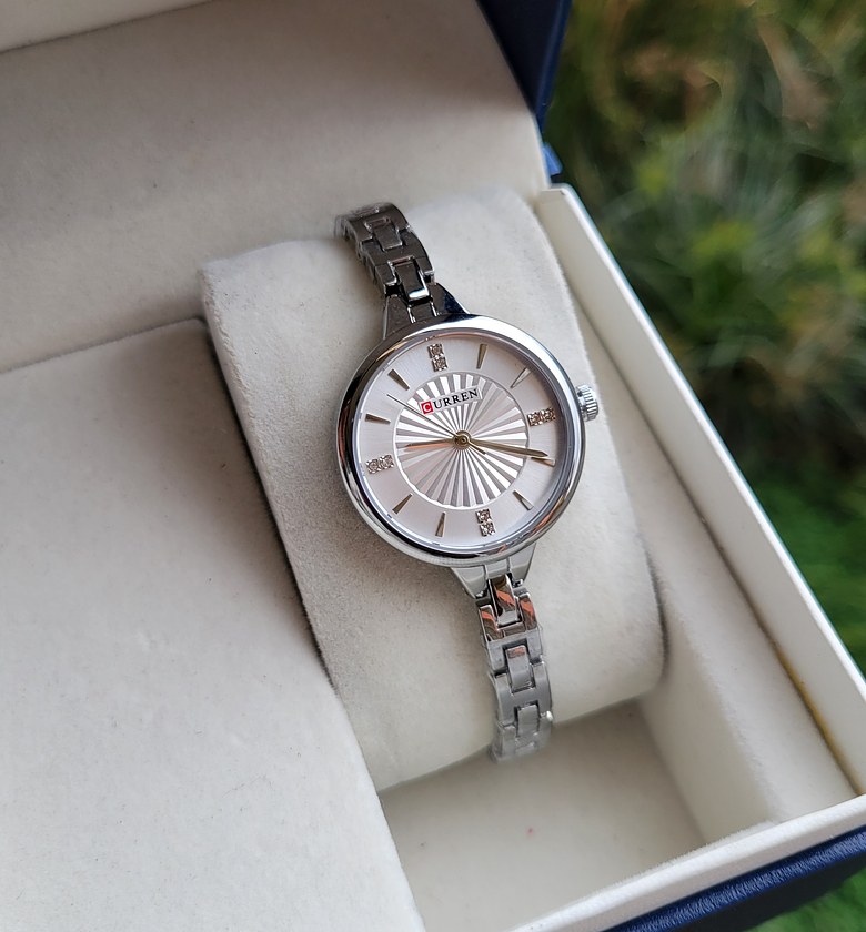 Curren watch image