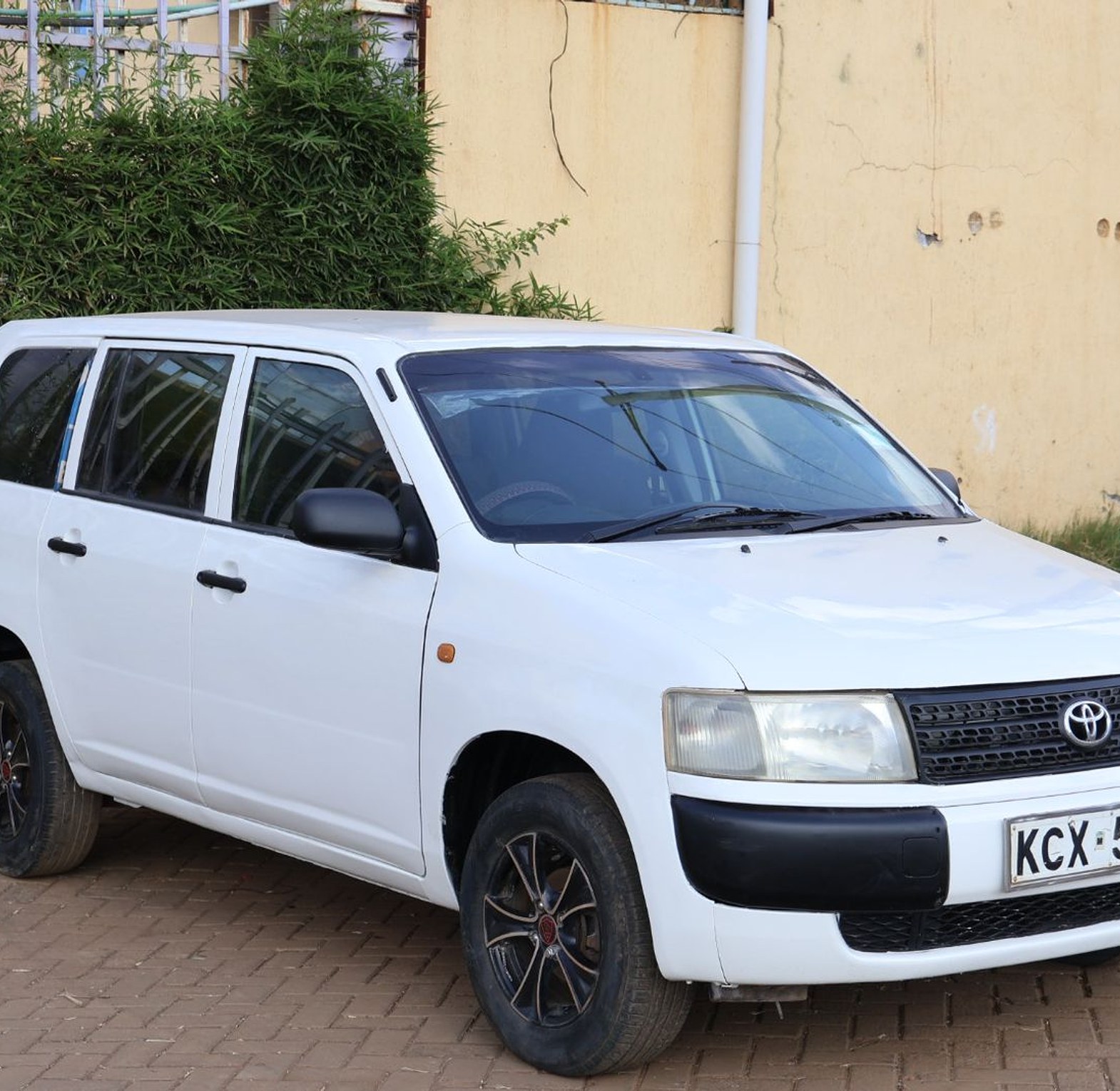  Toyota Probox KCX, YOM 2012 Model,  Automatic, Rating 1500cc image