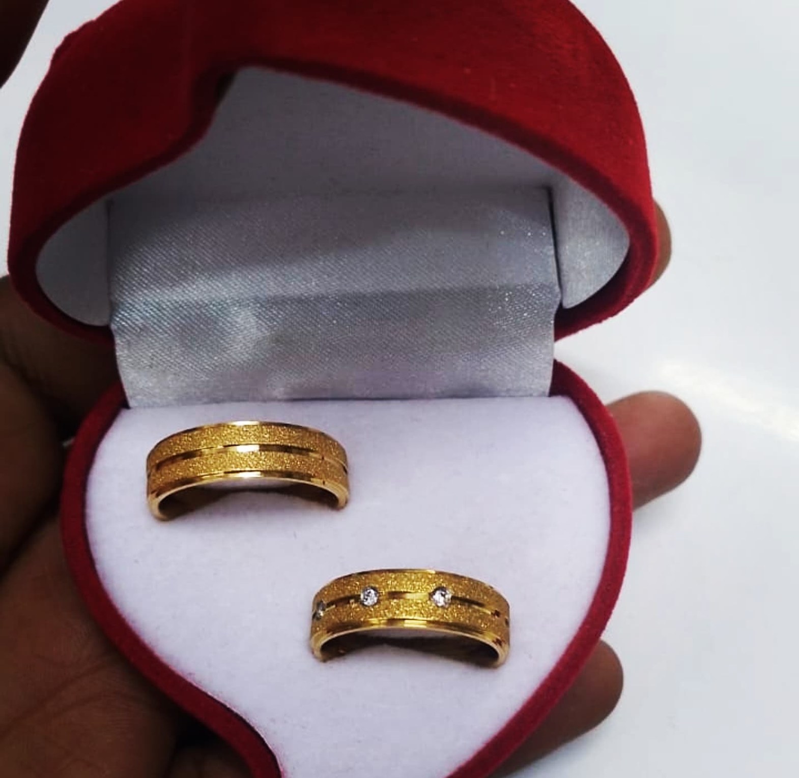 Heart Shaped Velvet Wedding Ring Box  image