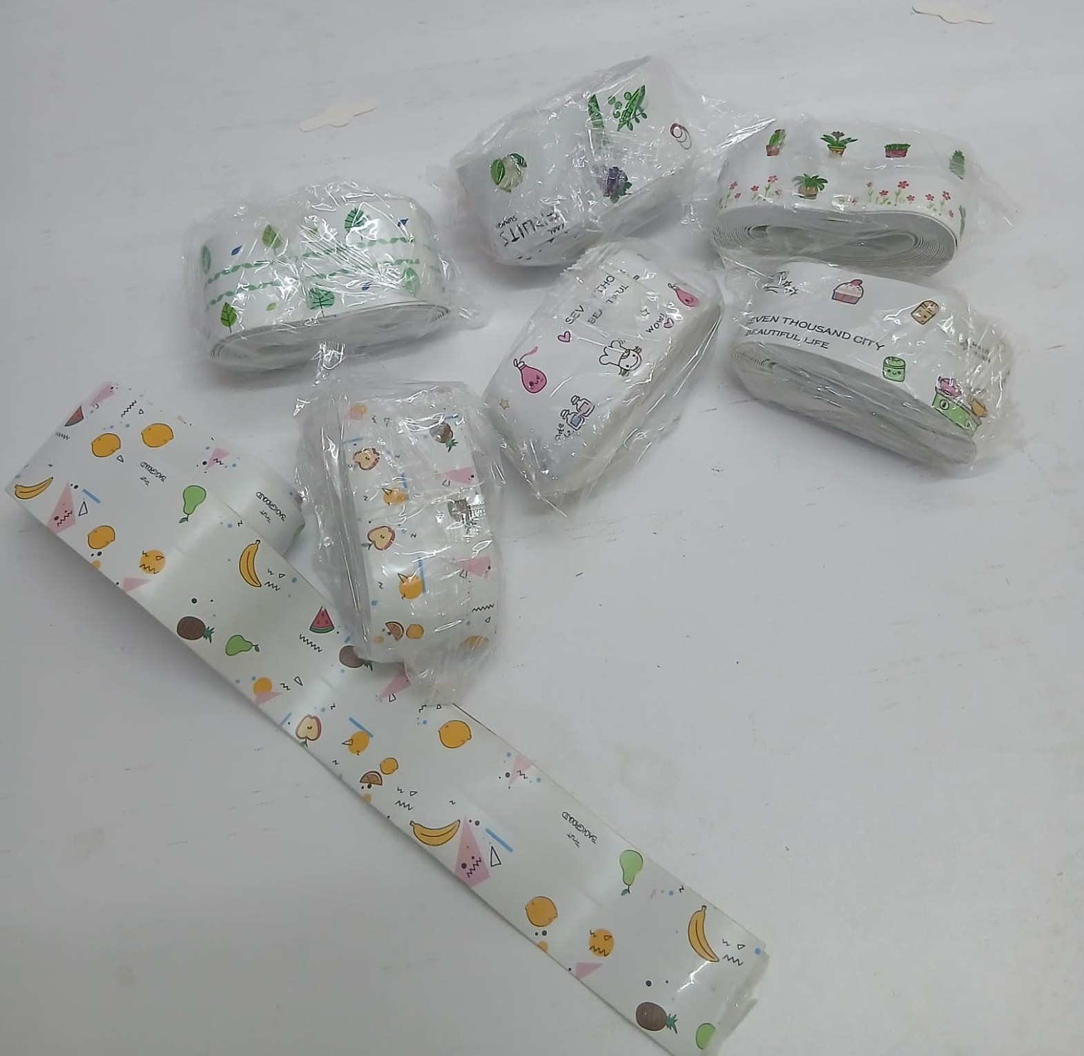 Waterproof Self-Adhesive Kitchen Sink and Toilet Sealing Caulk Tape Strip – Anti-Mildew Decorative Protection image