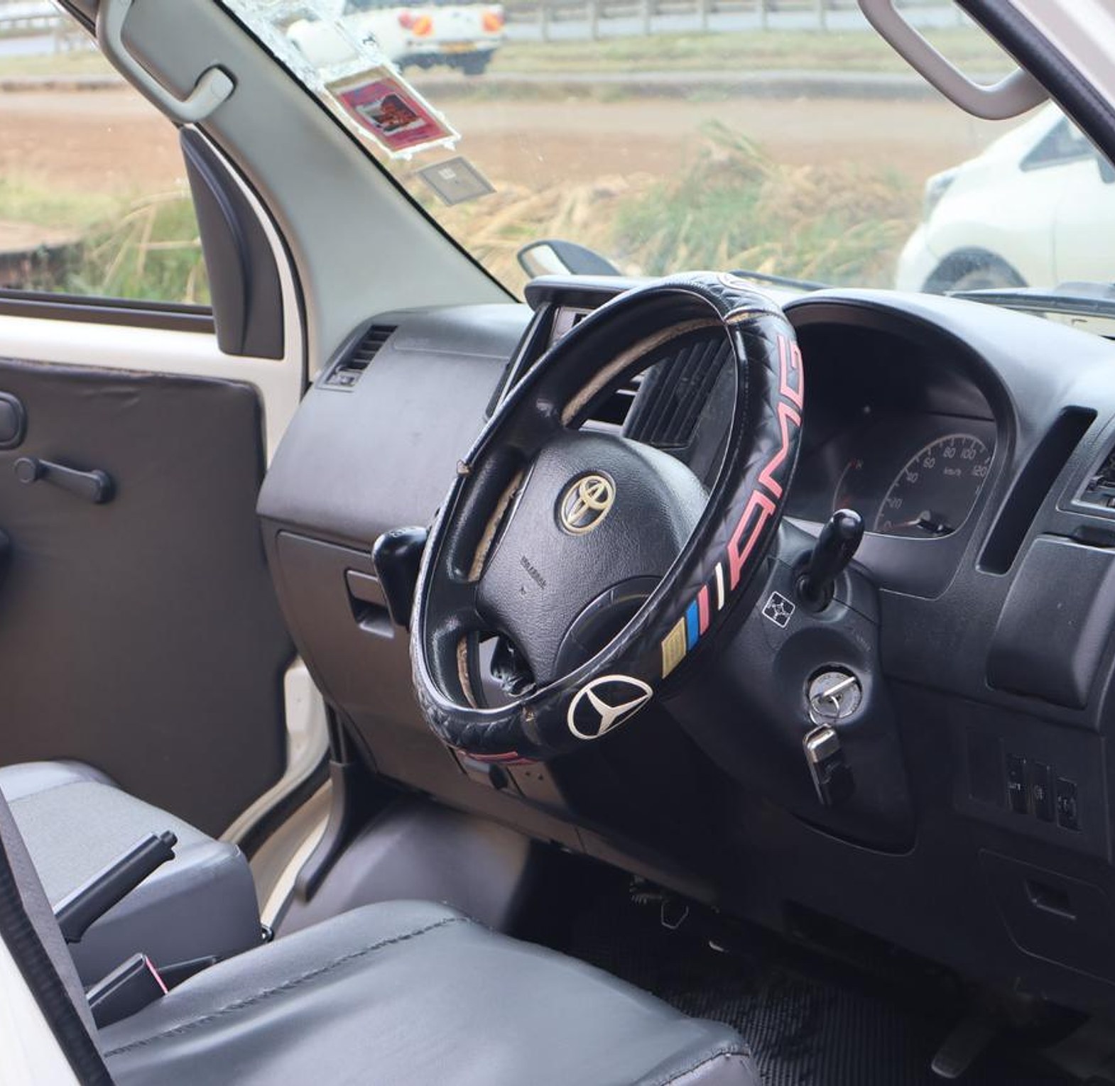 Toyota Townace Pick Up KDD, YOM 2011 Model, Manual, Rating 1500cc image
