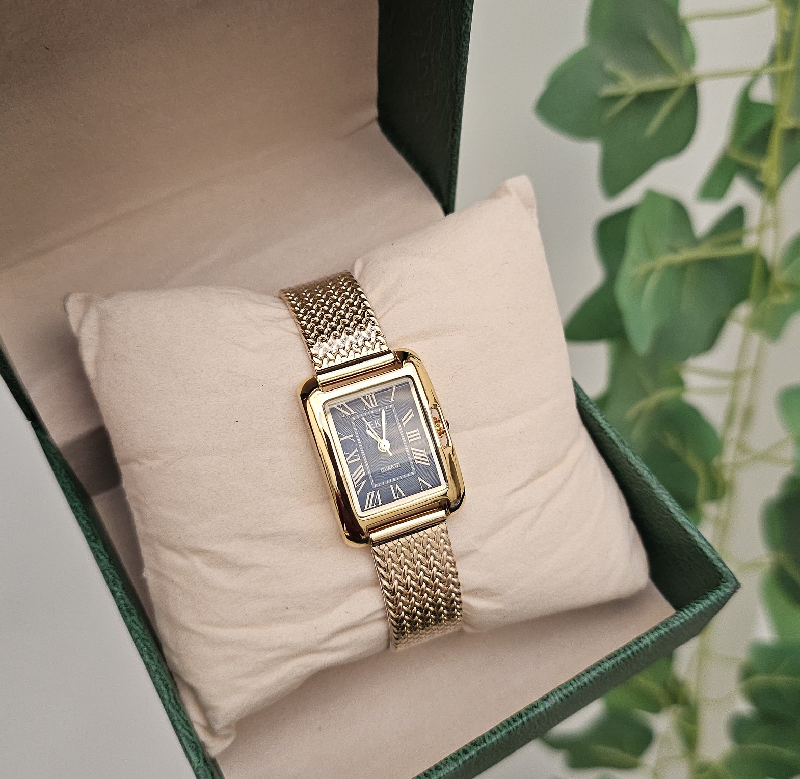 Anna rectangular watches image
