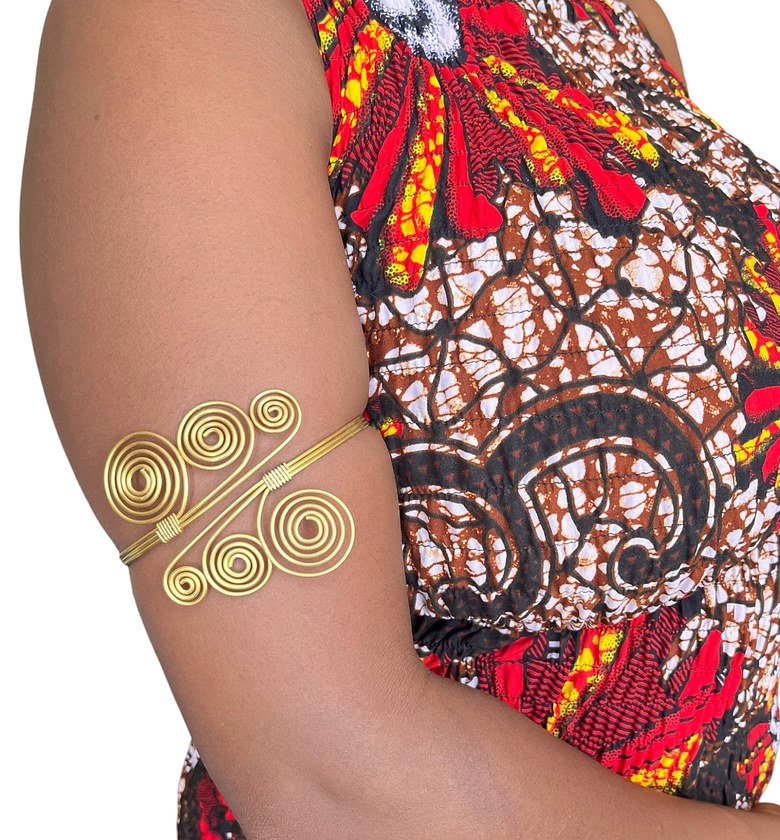 Samara Arm Cuff image