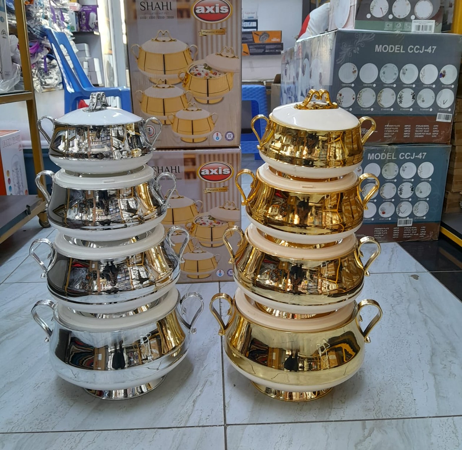 HOTPOT. Shahi 4pcs Insulated Stainless Steel Hotpots Serving Dish Hot Pot Serveware Set Casserole Hotpot ( 1000, 1500, 2500 and 3500ML) image