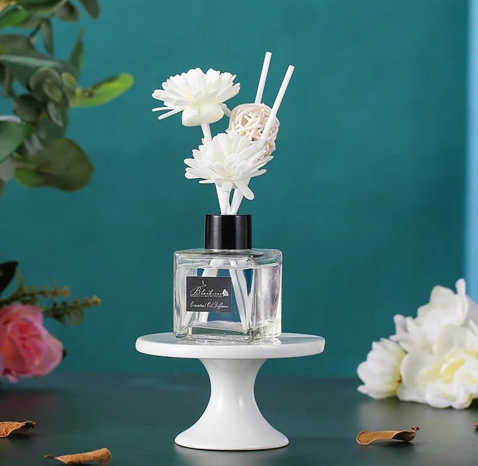 Encounter Aroma Oil Diffuser Sets with Natural Sticks image