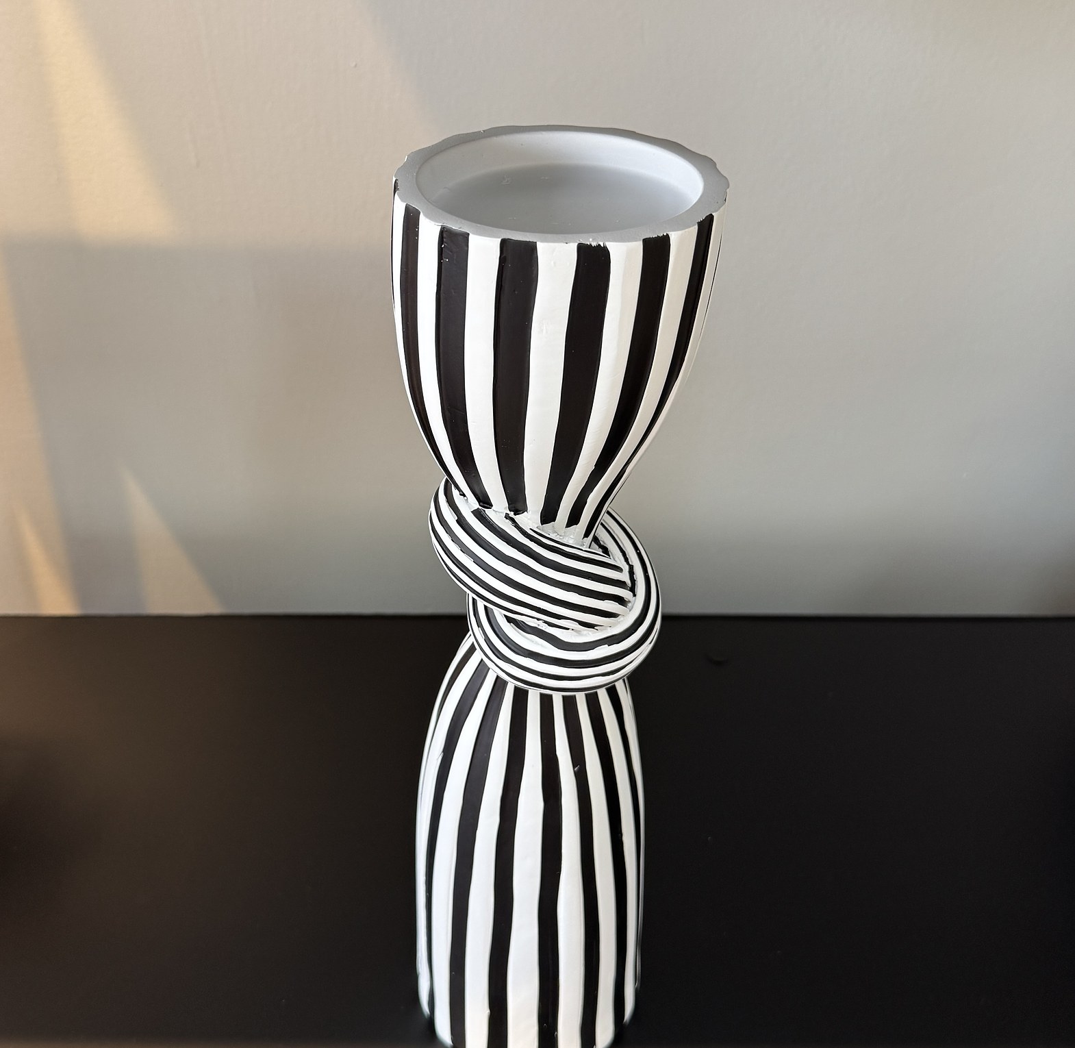 Monochrome candle holder image
