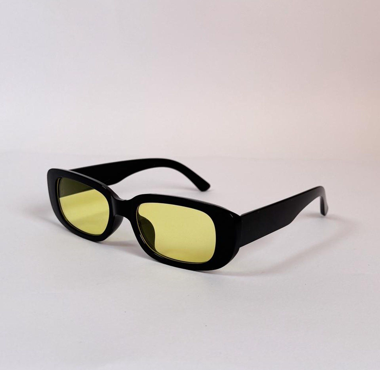 Infinity black (yellow tint) image