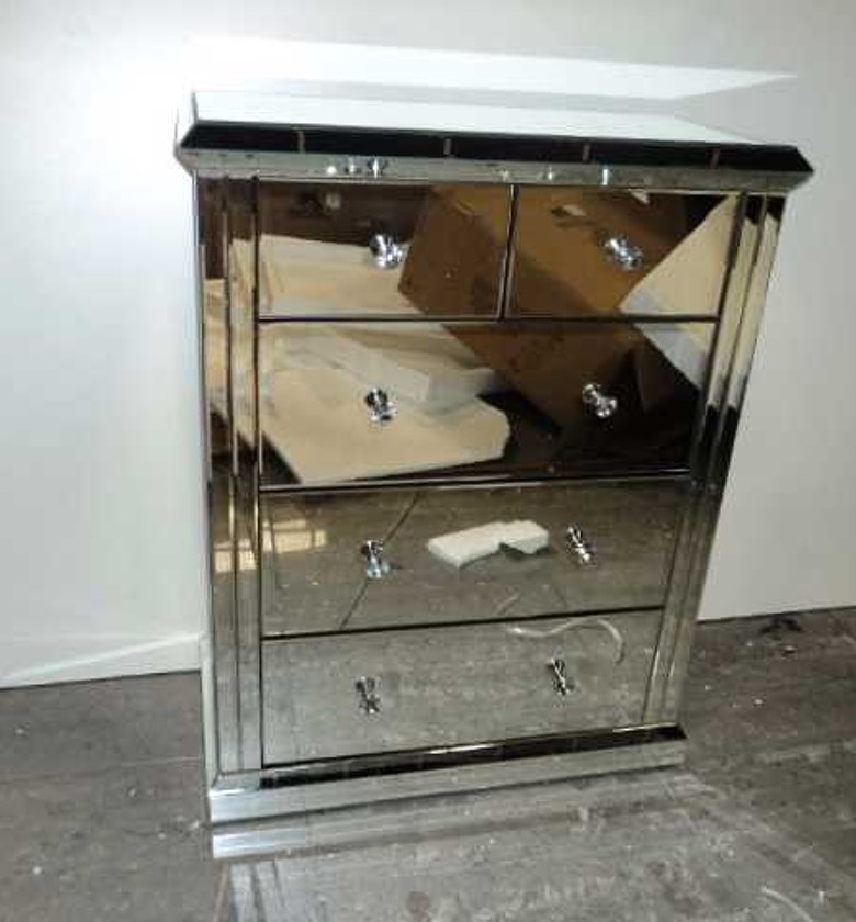 MIRROR CHEST
 SILVERGD-1D image