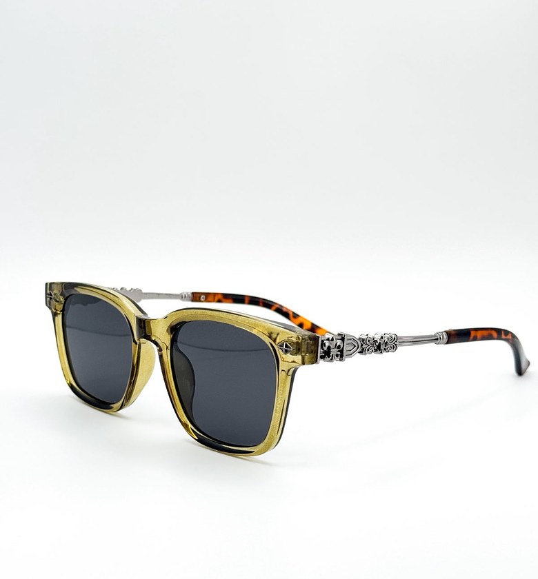 Luxury-Inspired Sunglasses image