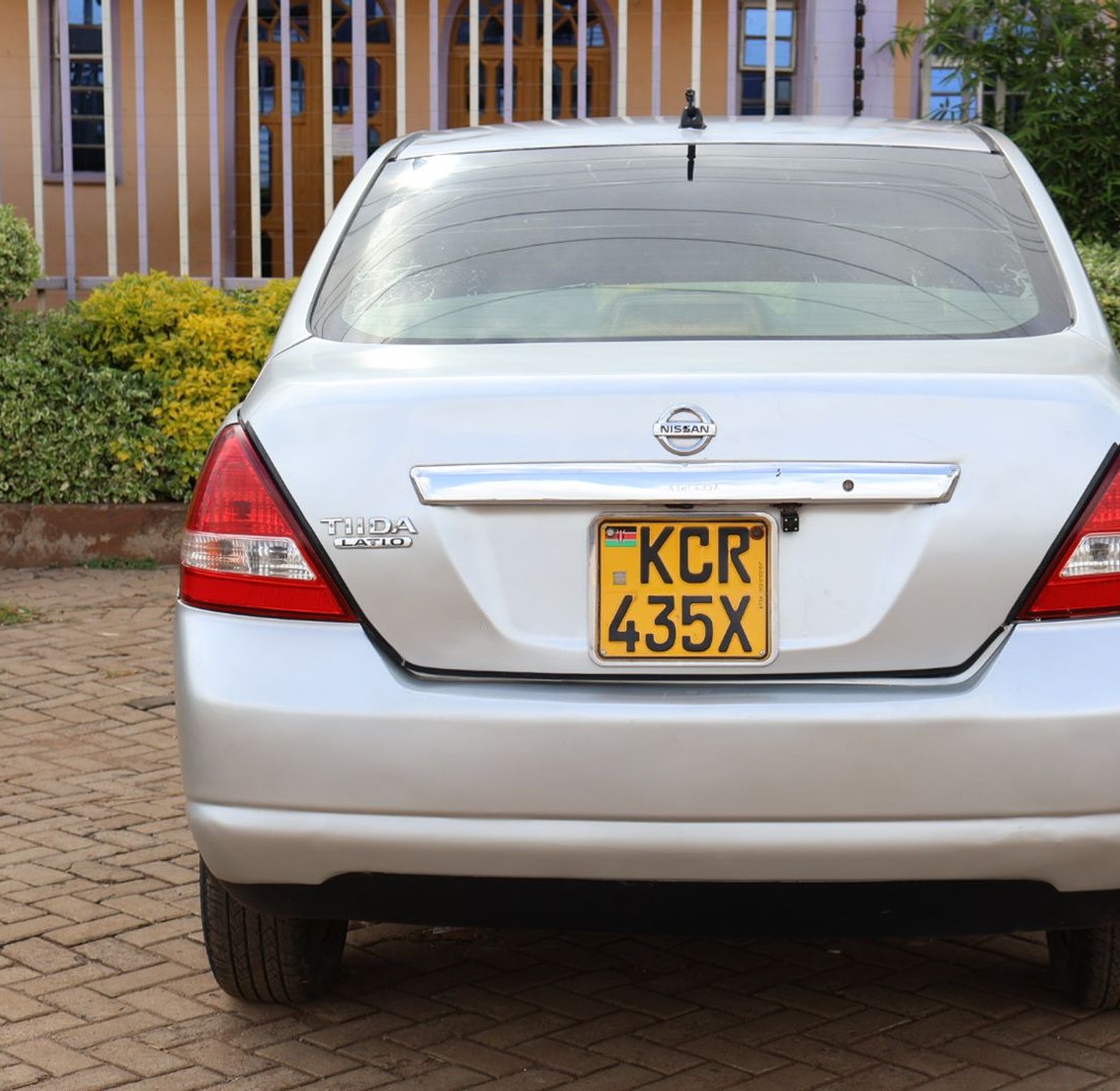 Nissan Tiida Latio KCR, YOM 2011 Model, Automatic, Rating 1500cc image