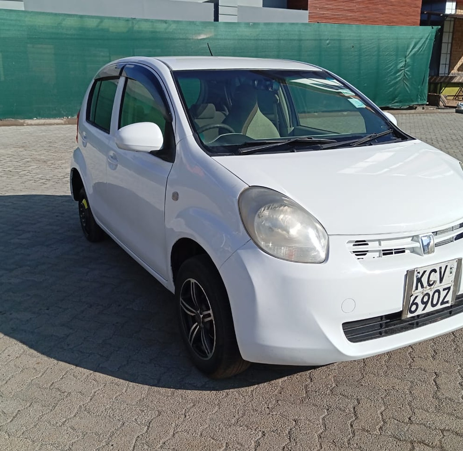 Toyota Passo KCV,YOM 2012, Automatic, Rating 1000cc image