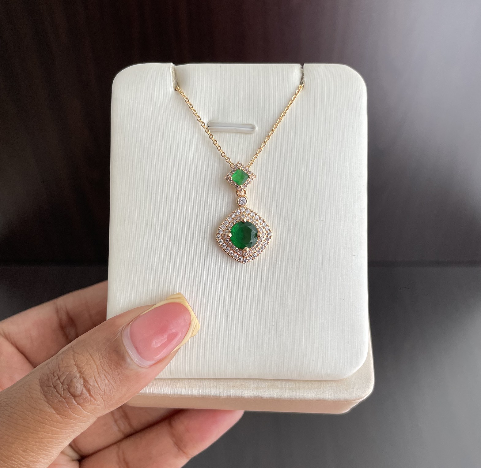 Varda Necklace - Green image