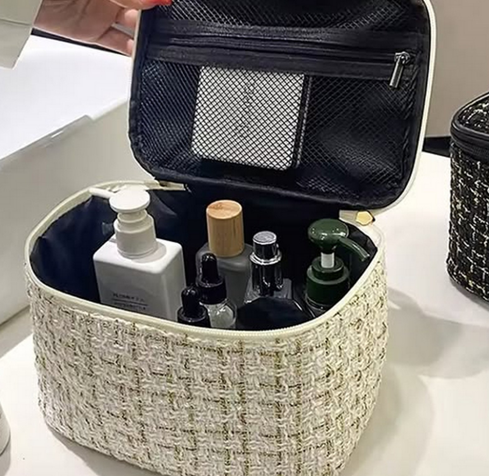 Cute Knit Style Cosmetic Bag image