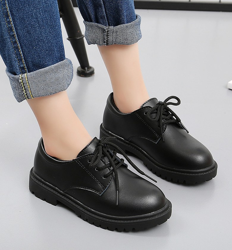 boys lace up school shoes image
