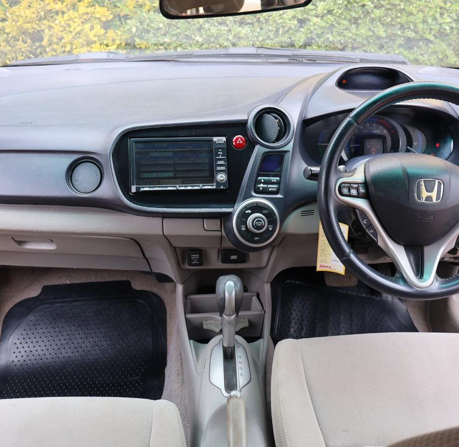 Clean Honda Insight KCN,YOM 2010 Model, Automatic, Rating 1300cc image