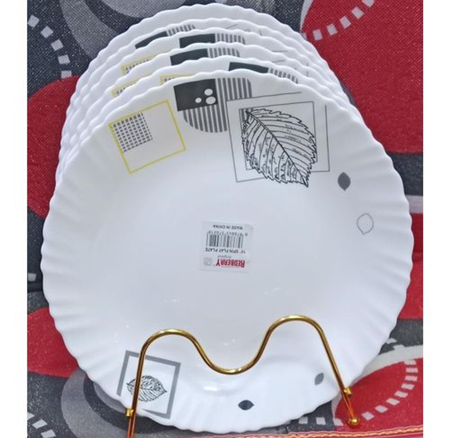 Quality Affordable  6 pc round plates image
