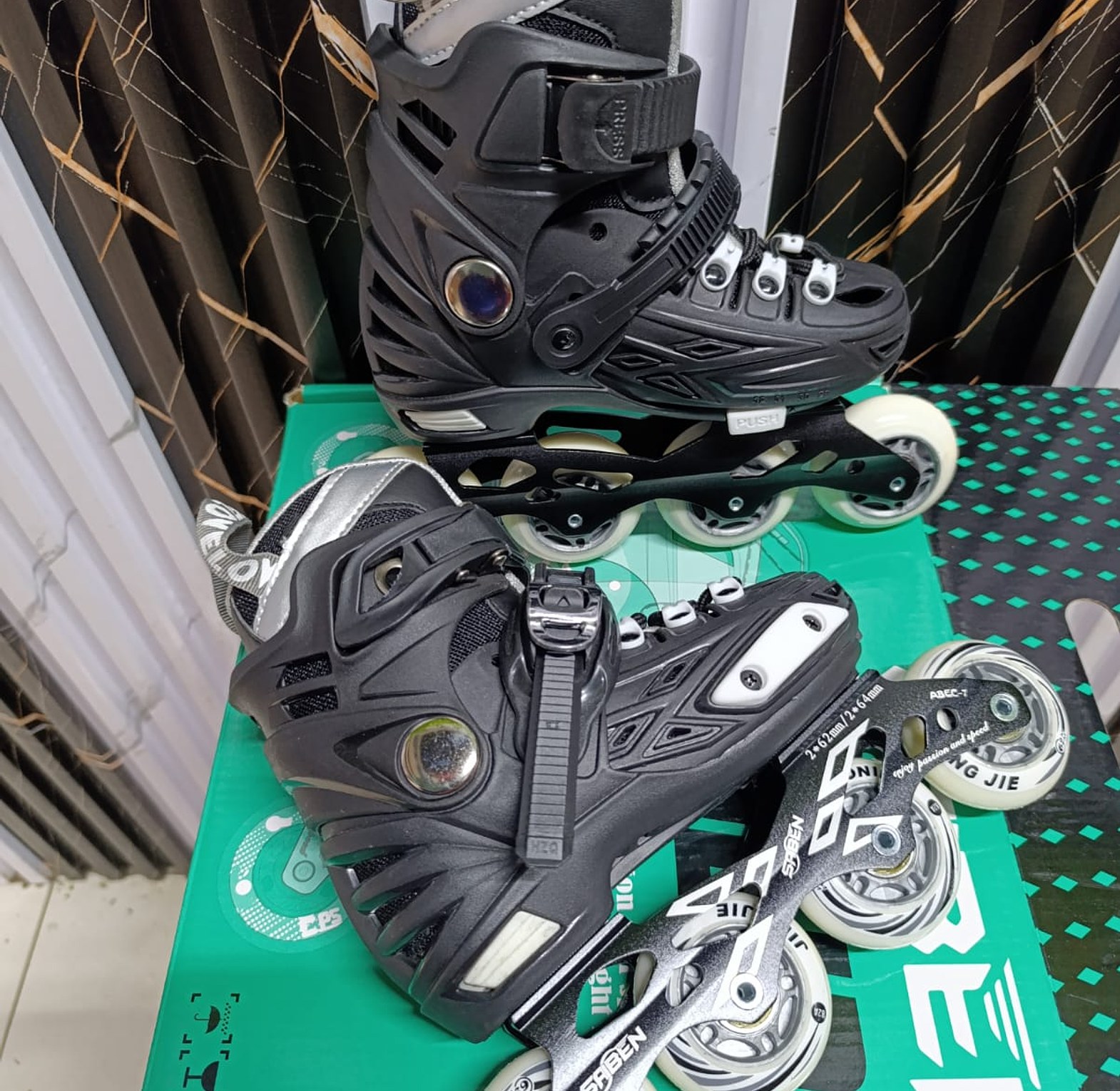 Hard Boots Skates Coach Recommended  Rubber Wheels Superb Quality image